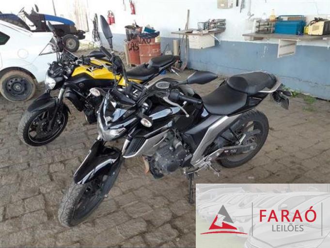 YAMAHA FAZER 250 17/18