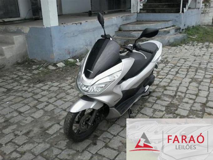 HONDA PCX 150 DLX 16/17