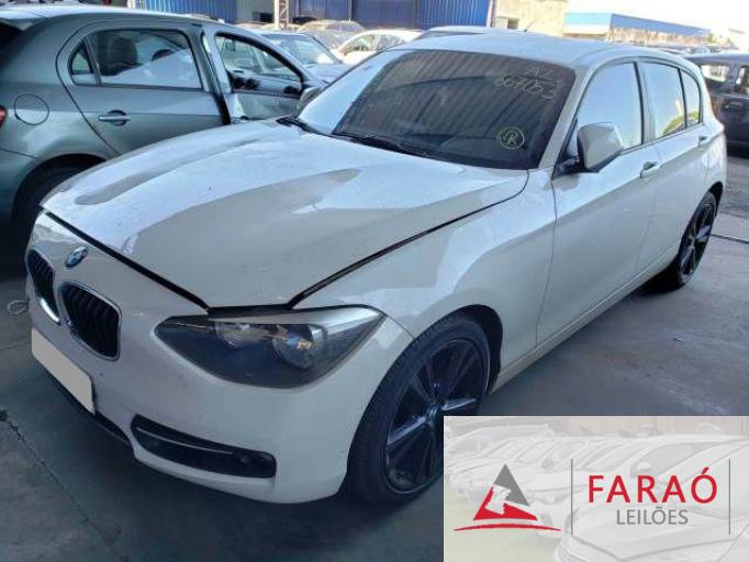 BMW 118I 13/13