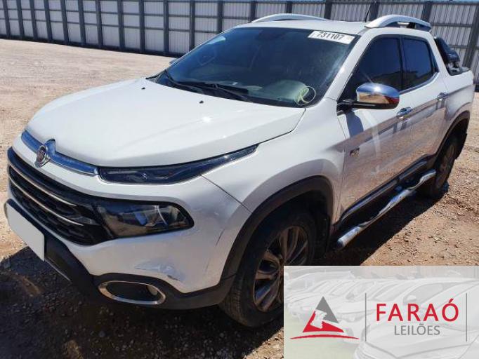 FIAT TORO 21/21