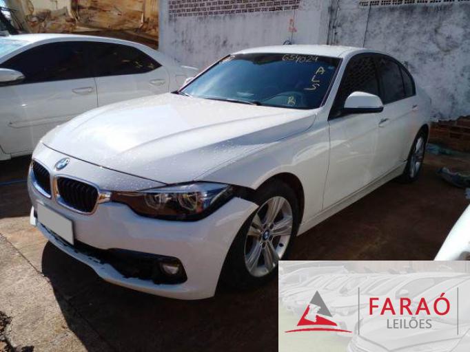 BMW 320i 18/18